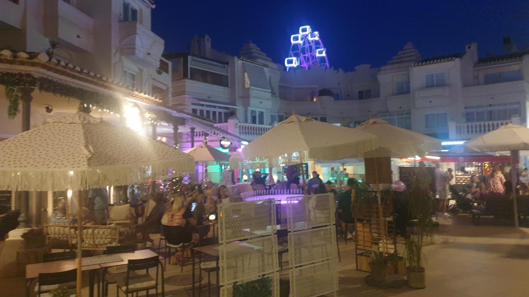 Апартаменты Puerto Marina Бенальмадена Экстерьер фото